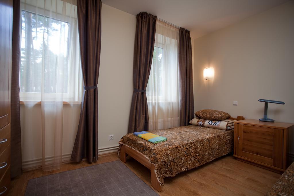Sajutu Parka Hostelis Valmiera Extérieur photo