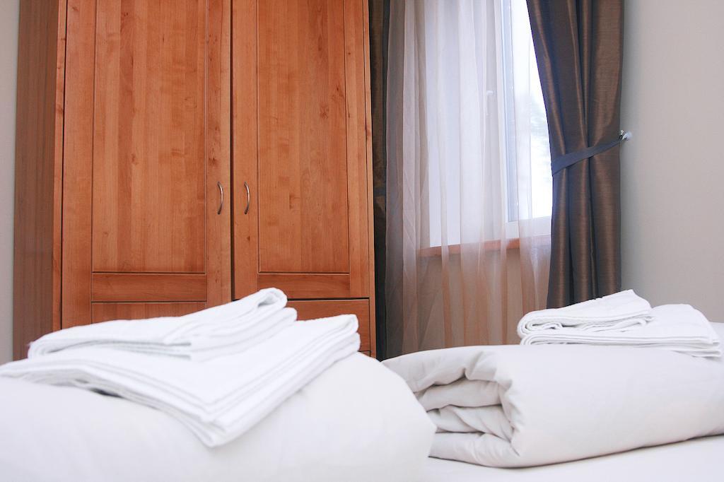 Sajutu Parka Hostelis Valmiera Chambre photo